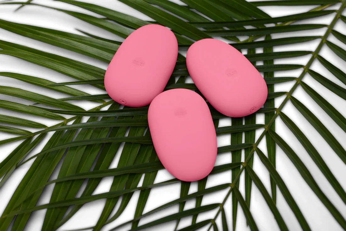 Je Joue - ILY Pebble Vibrator